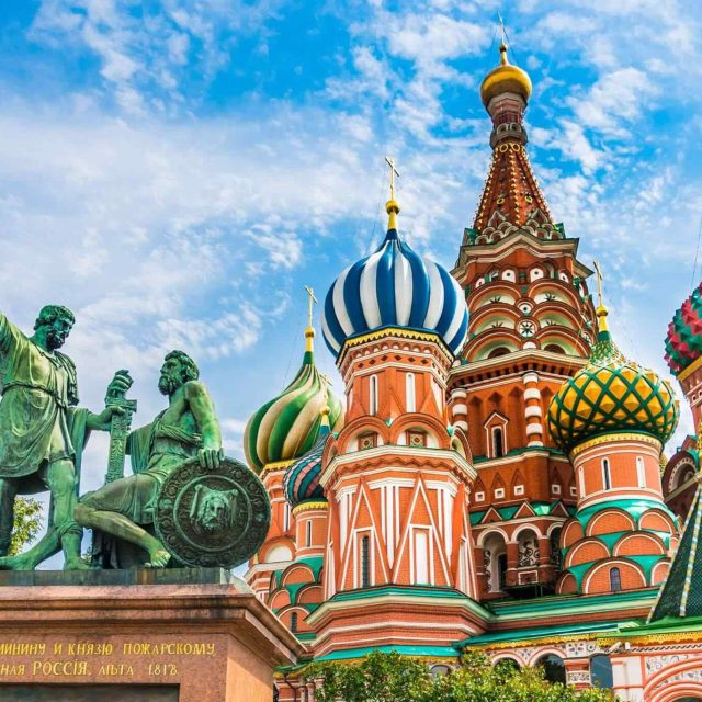 https://gabydieltravel.com/wp-content/uploads/2018/09/destination-moscow-01-640x640.jpg